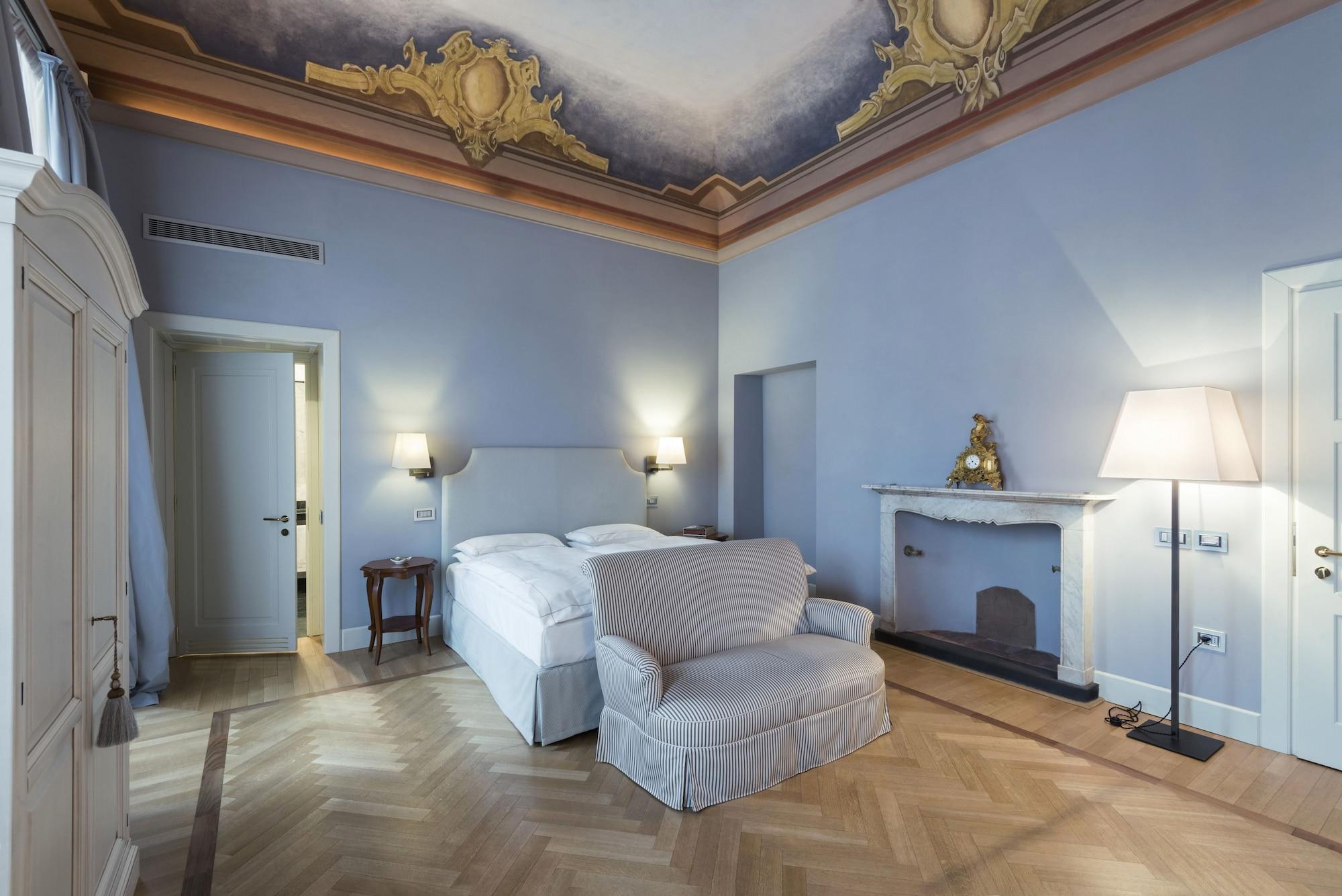 Grand Hotel Della Posta Sondrio Exterior foto