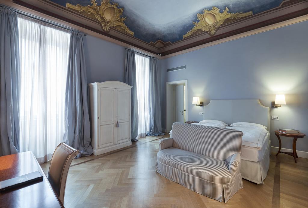 Grand Hotel Della Posta Sondrio Exterior foto
